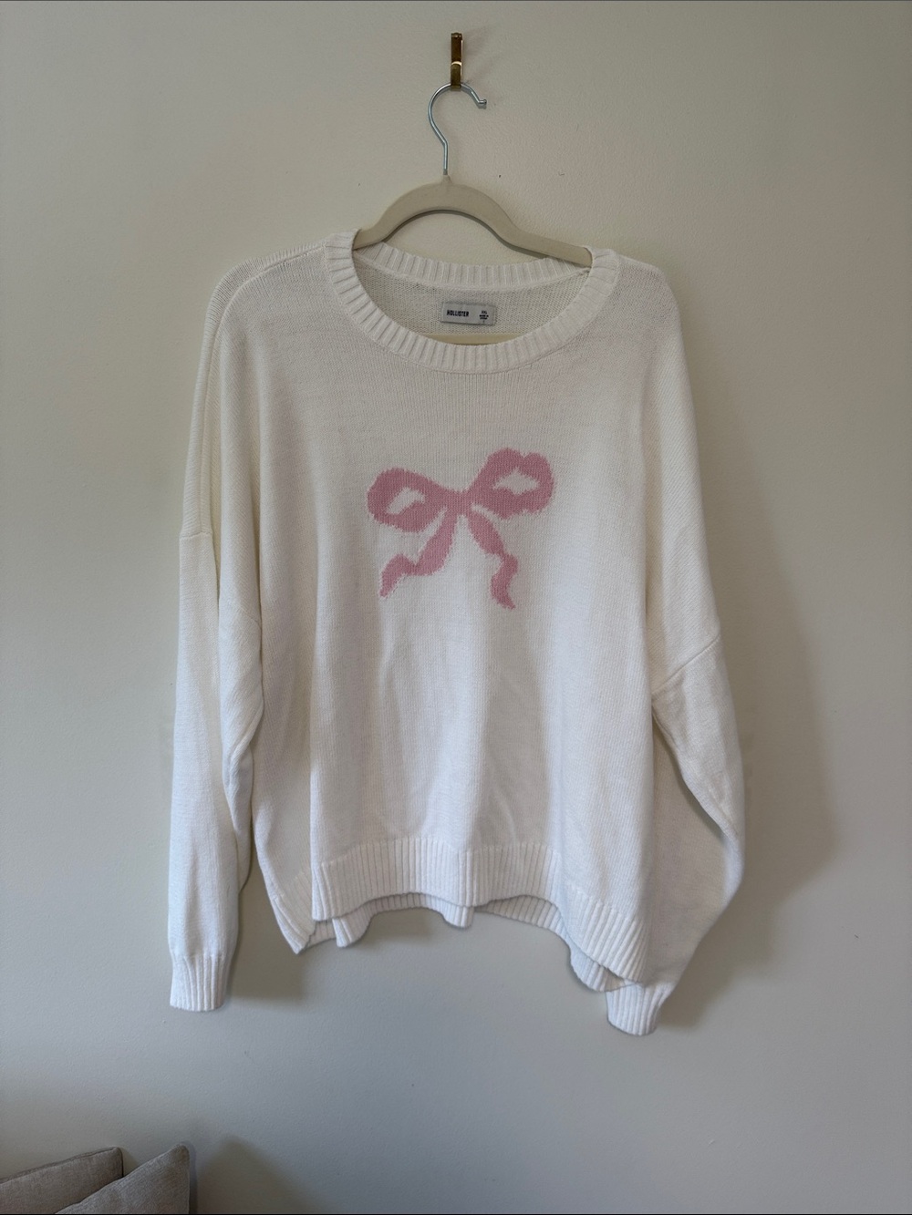 Hollister White Crewneck Sweater with Pink Bow Motif